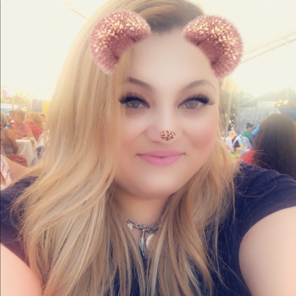 Meet your Posher, Karen